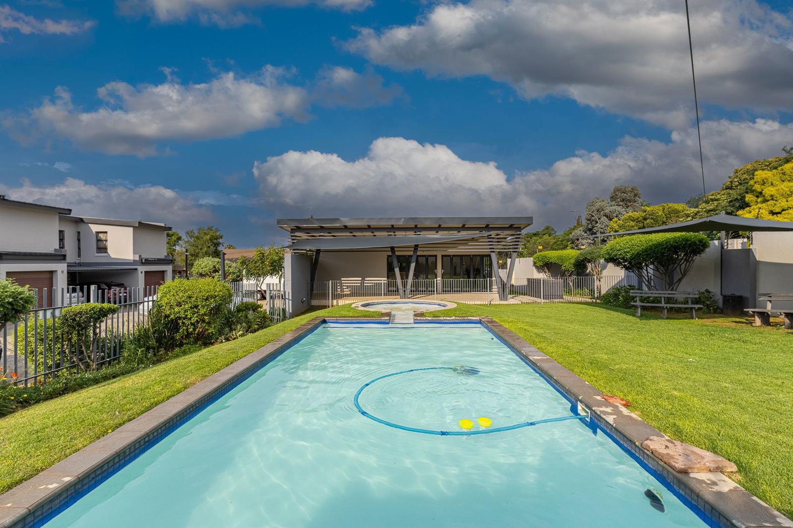 3 Bedroom Apartment for sale in Rynfield | T5375059 | Private Property