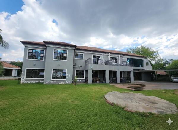 6 Bedroom House