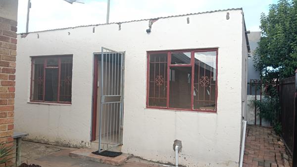 1 Bedroom Garden Cottage