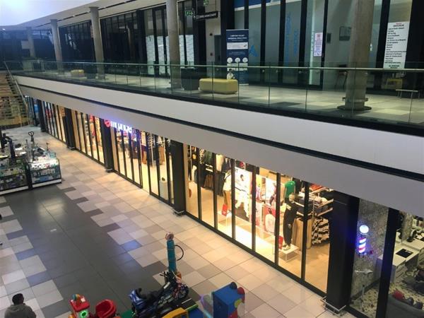 59  m² Retail Space