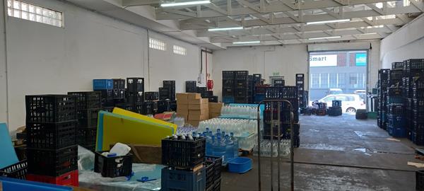 200  m² Commercial space