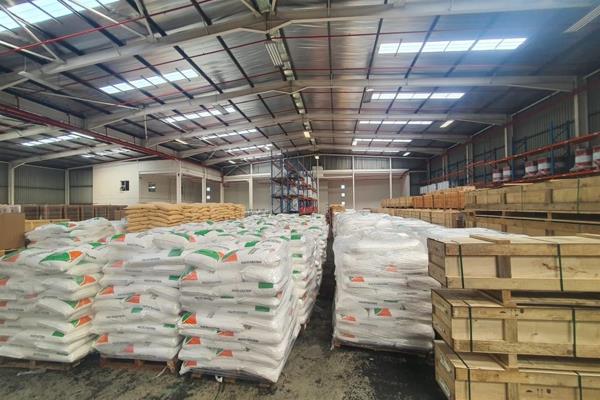 2 200  m² Industrial space