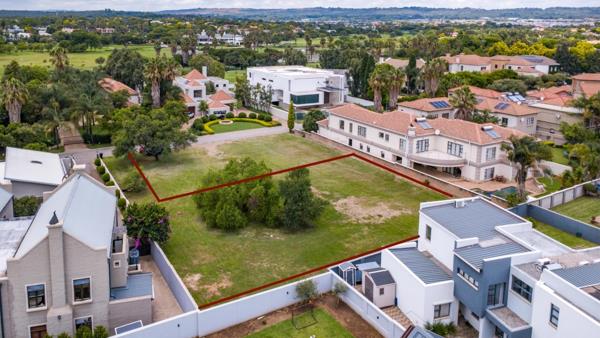 1 065 m² Land