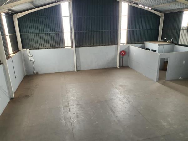 550  m² Industrial space