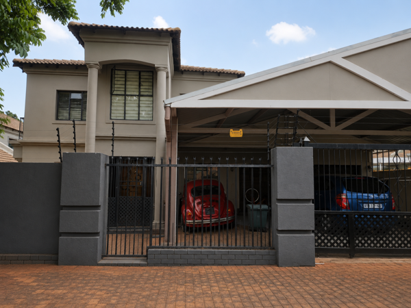5 Bedroom House
