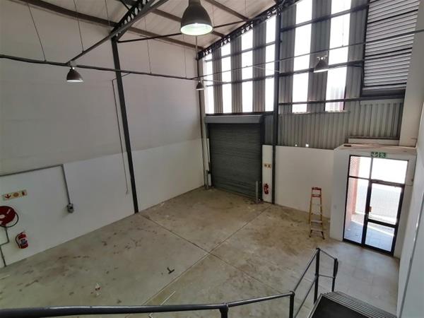 284  m² Industrial space