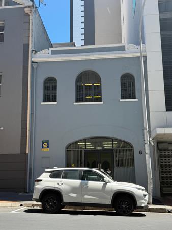 396 m² Retail Space