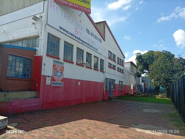 9 311  m² Industrial space