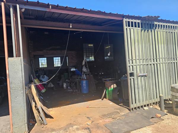 282  m² Industrial space