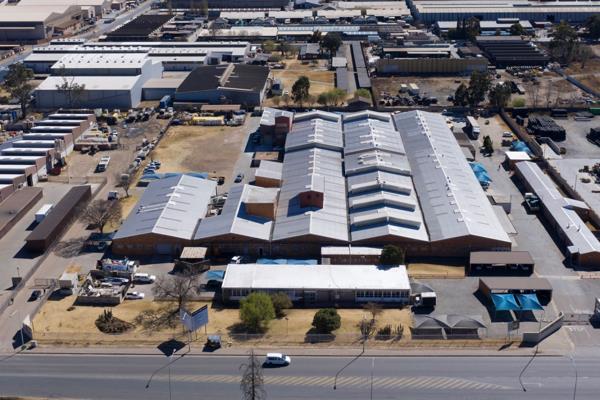 14 136 m² Industrial space