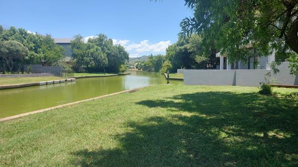 980 m² Land