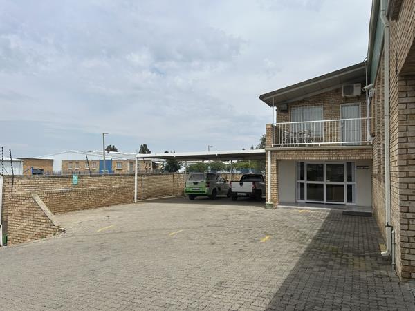 517  m² Industrial space