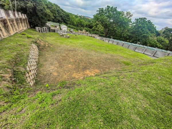 800 m² Land