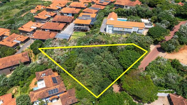 1 410 m² Land