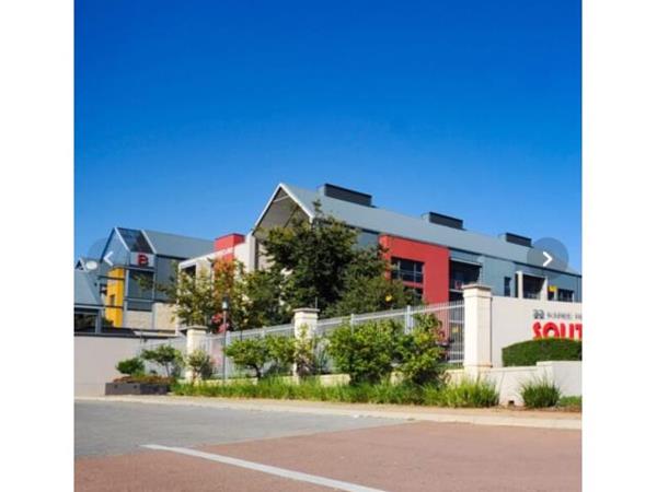 170  m² Office Space