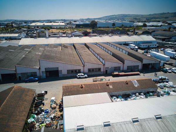 2 200 m² Industrial space