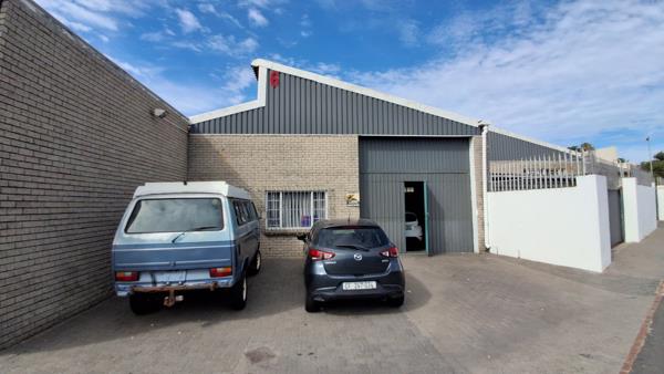 180  m² Industrial space