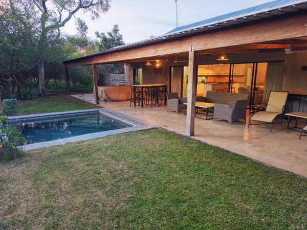 467  m² Commercial space