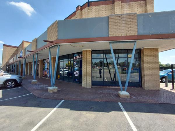 560  m² Commercial space