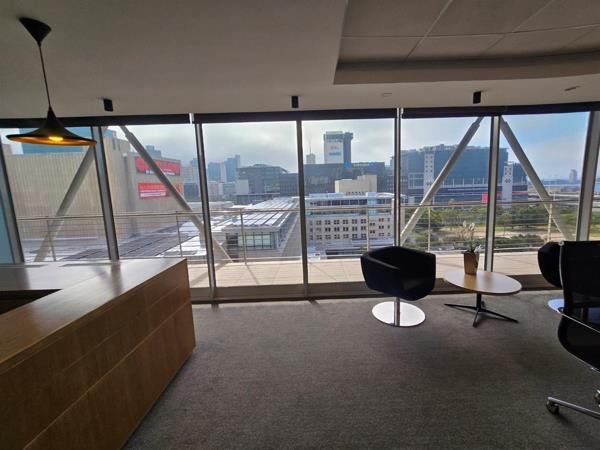 6 050  m² Commercial space