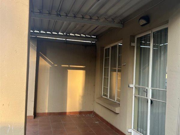 2 Bedroom Townhouse
