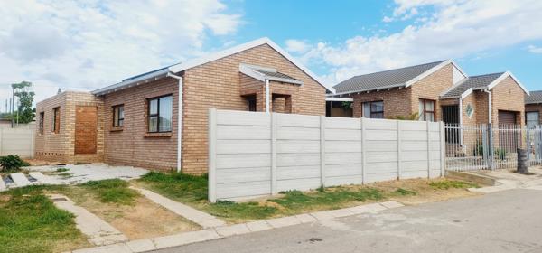 2 Bedroom House