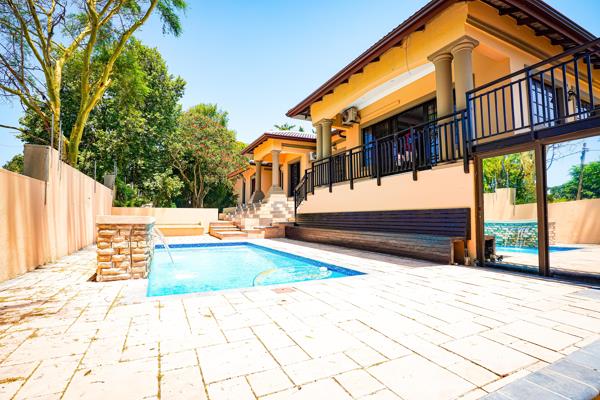 6 Bedroom House