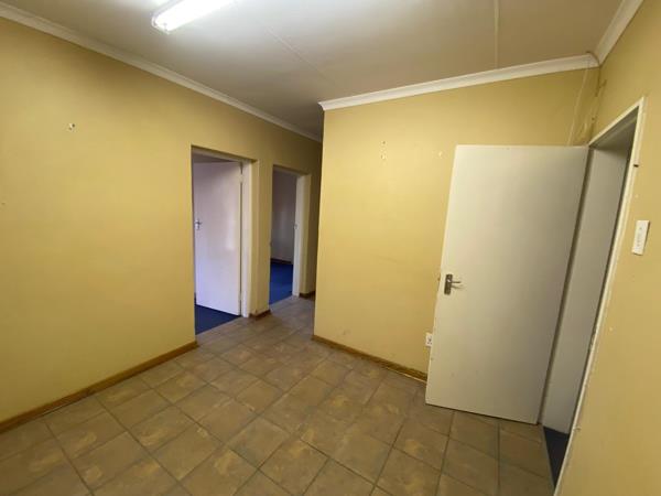 100  m² Office Space