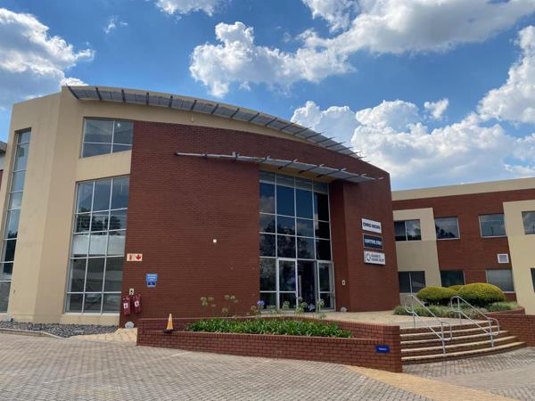 68  m² Office Space