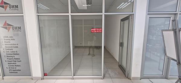 25  m² Commercial space