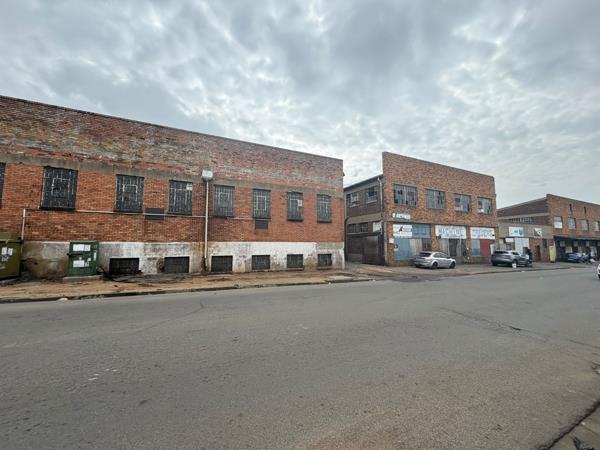 11 440 m² Industrial space