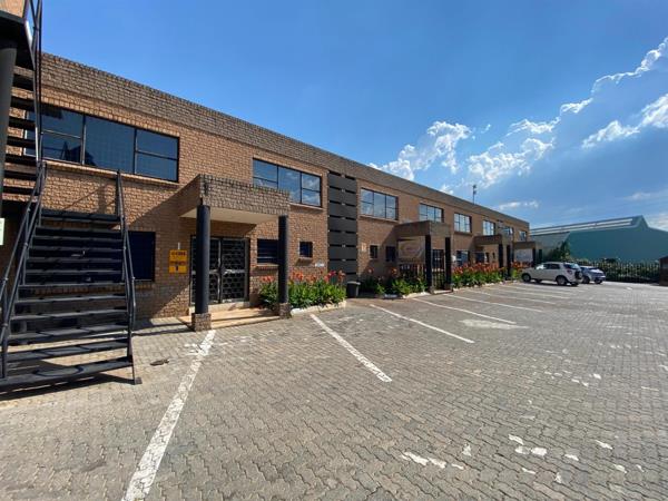 300  m² Industrial space