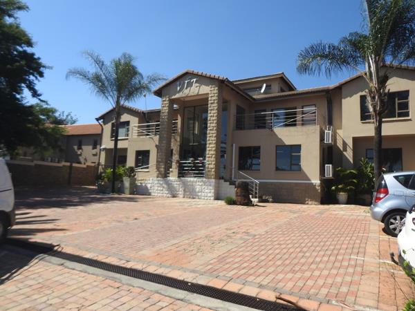 85  m² Office Space