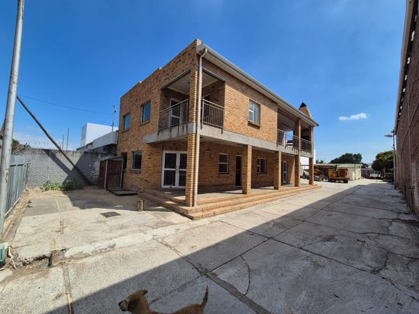 300  m² Industrial space