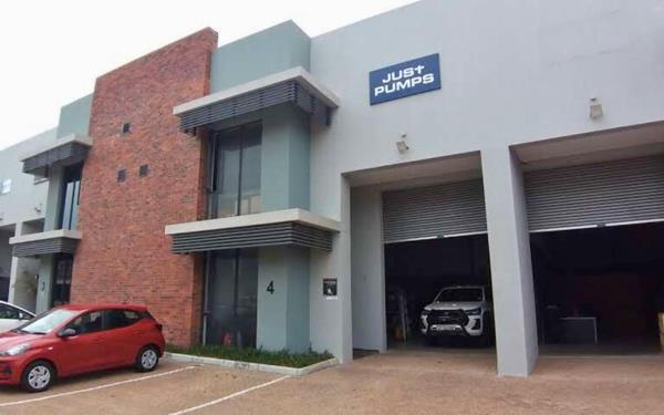 290  m² Industrial space