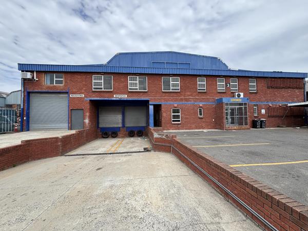 1 606  m² Industrial space