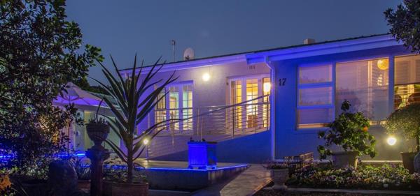 1 Bedroom Garden Cottage