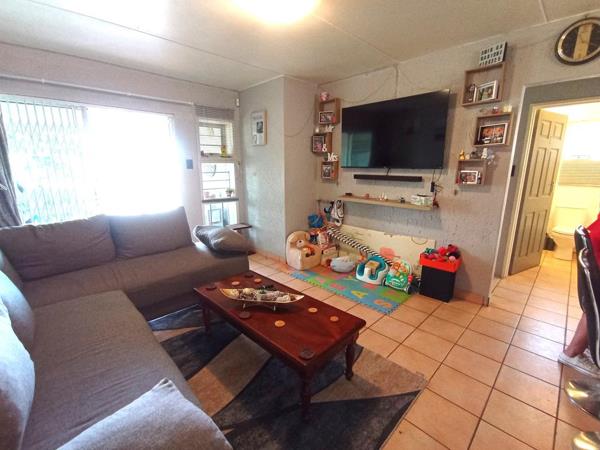 2 Bedroom House