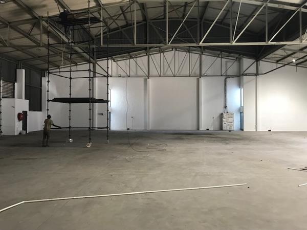 1 200 m² Industrial space