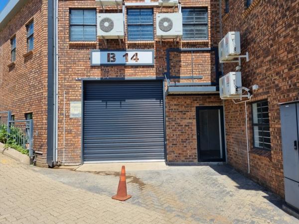 100  m² Industrial space