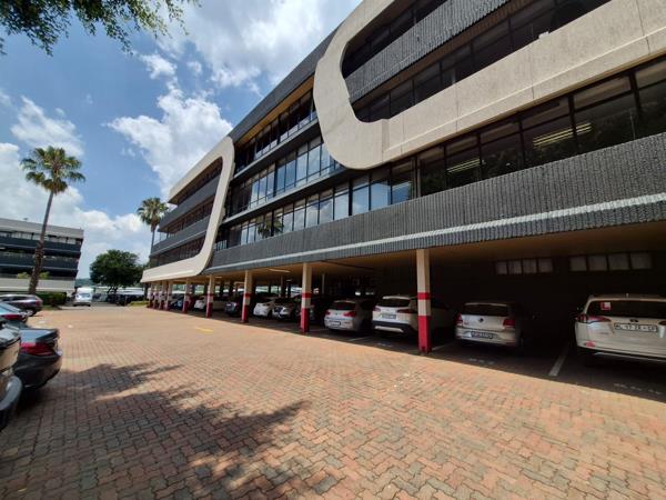 198  m² Commercial space