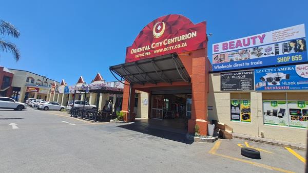 140 m² Retail Space