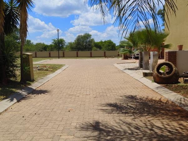 575 m² Land