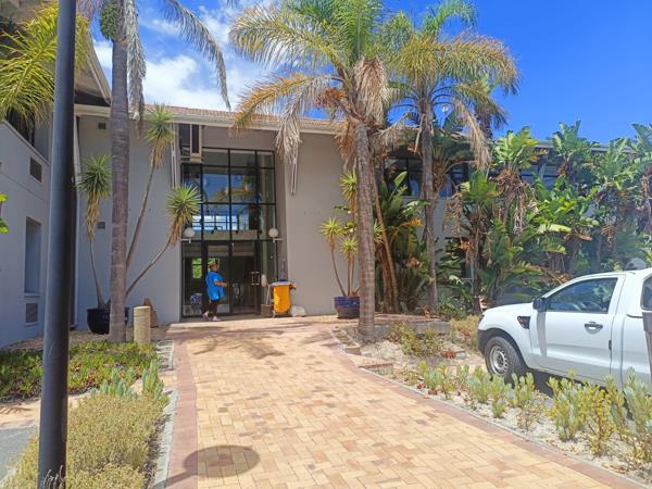 129.1  m² Commercial space