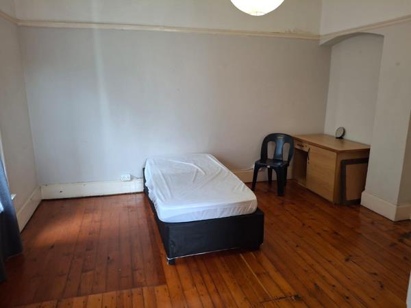 1 Bedroom House