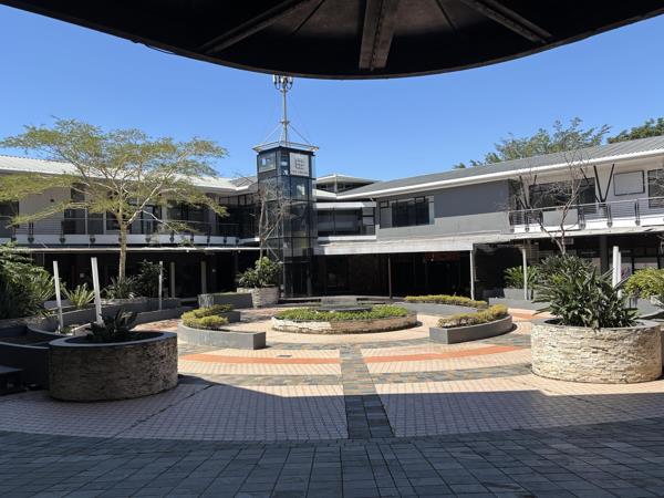 37  m² Commercial space