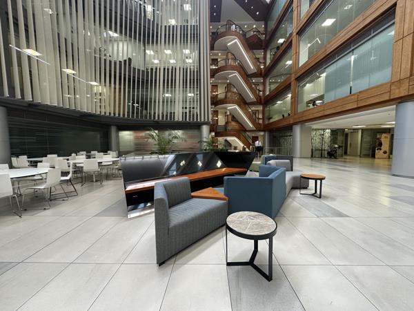 553 m² Commercial space