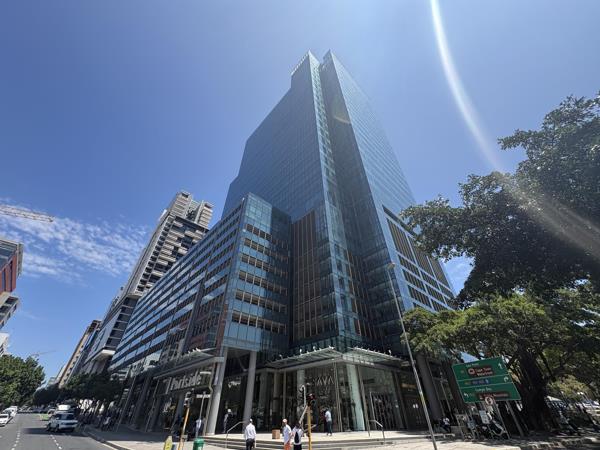 422  m² Commercial space