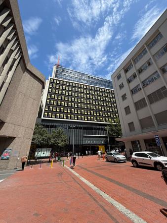 63  m² Retail Space