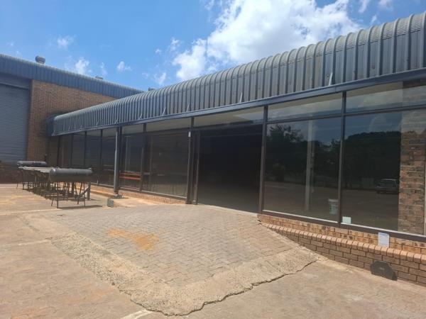 280  m² Retail Space